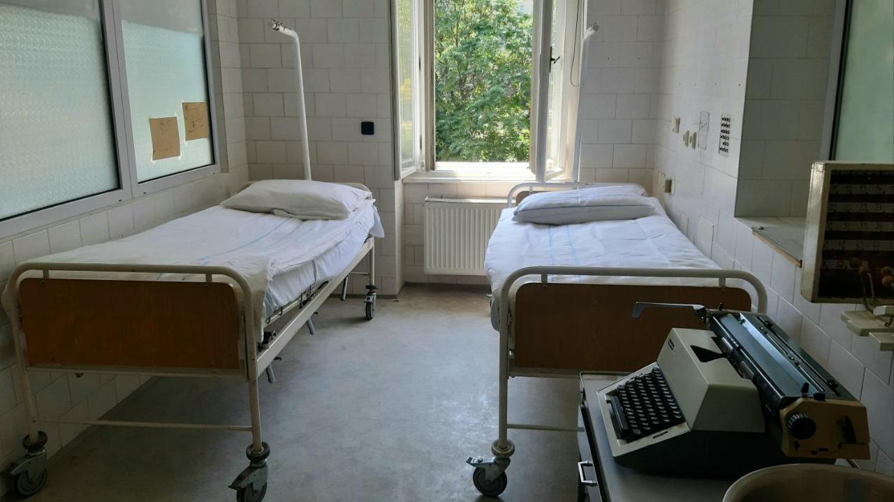 Franz Kafka Spital Hostel Brno Ngoại thất bức ảnh