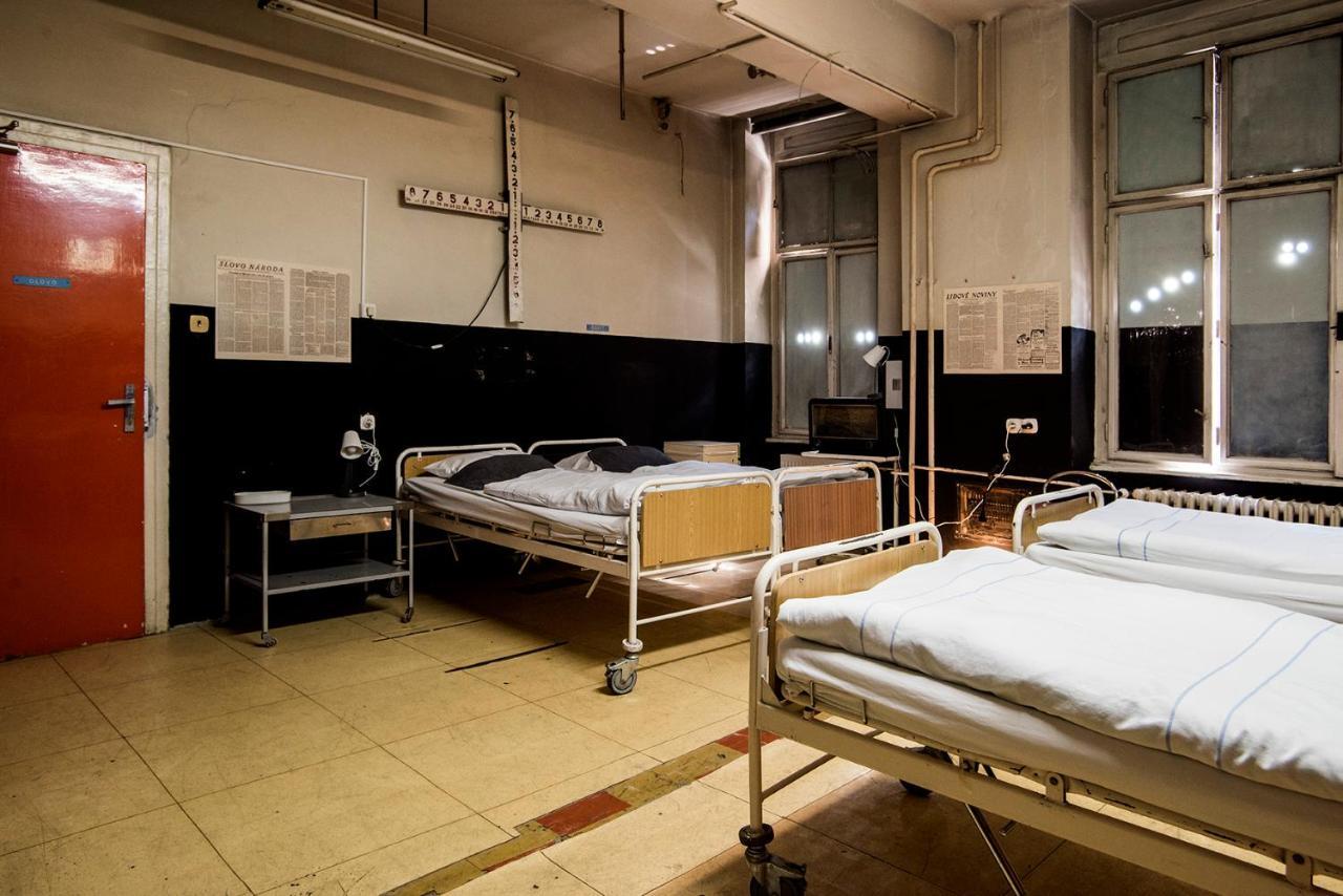 Franz Kafka Spital Hostel Brno Ngoại thất bức ảnh
