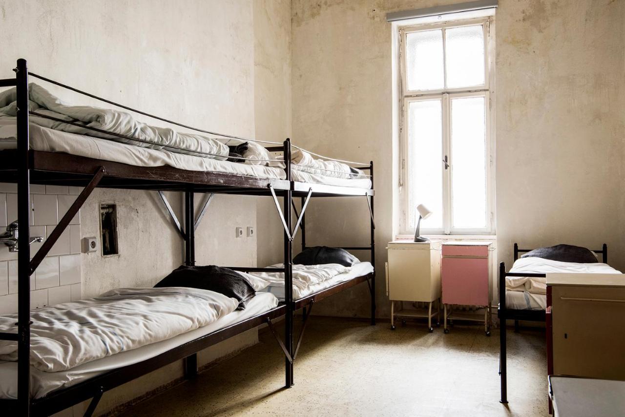 Franz Kafka Spital Hostel Brno Ngoại thất bức ảnh